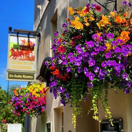 The Coach And Horses Inn Chepstow Zewnętrze zdjęcie